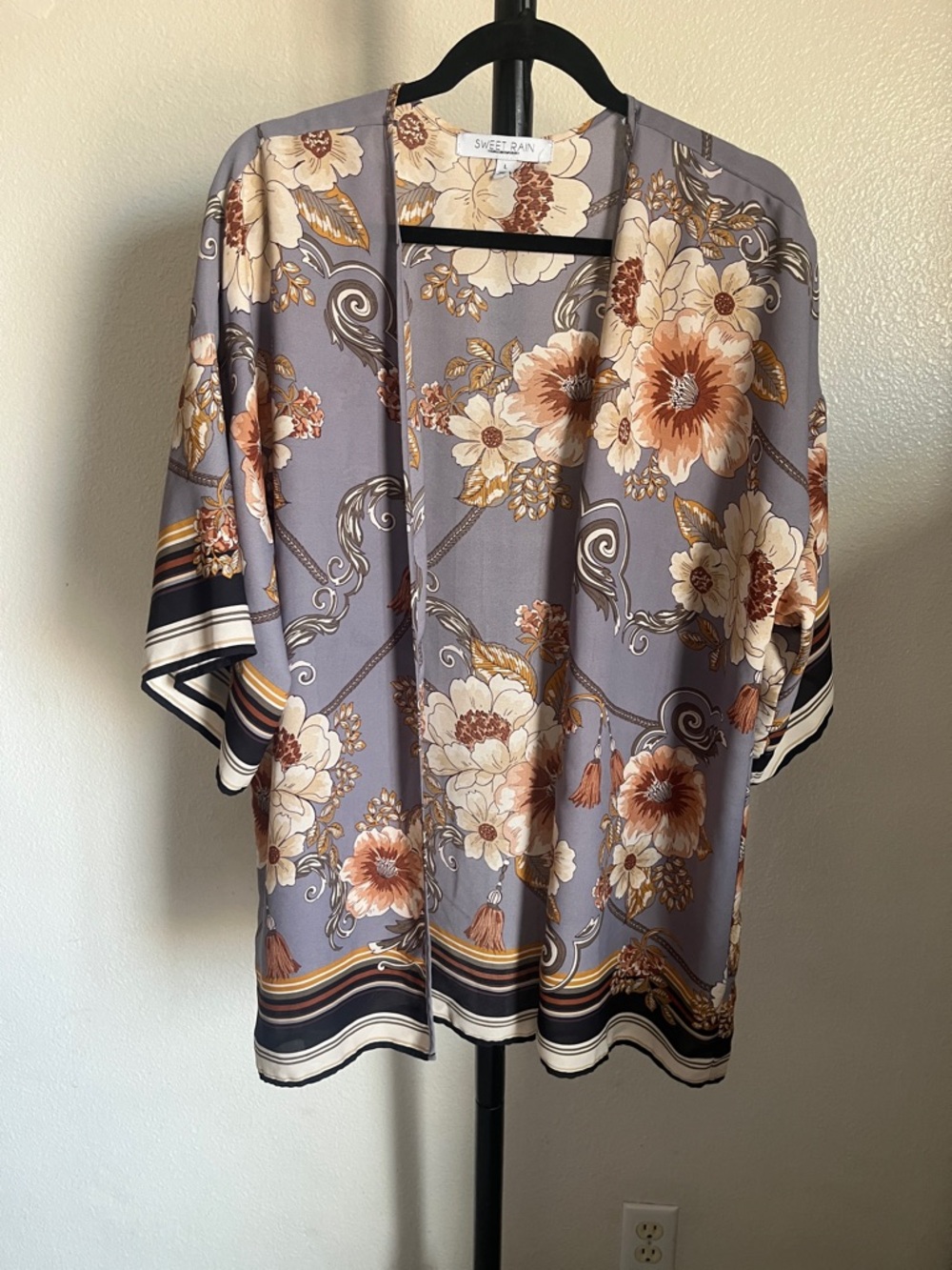 Sweet Rain Lavender Floral Open-Front Kimono with Cream and Rust Blooms